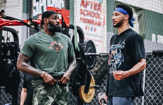 被认为表现 被认为表现