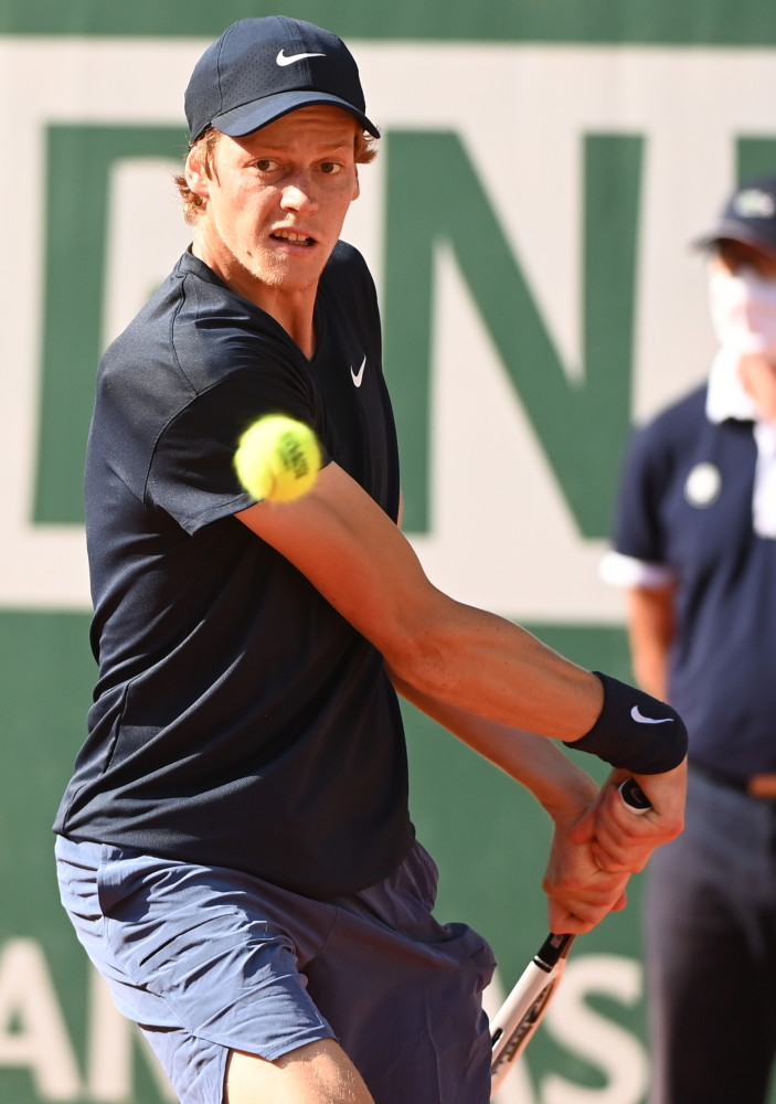 既令球迷意 既令球迷意